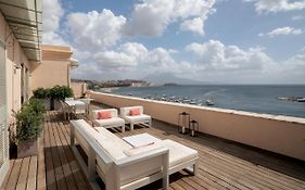 Caracciolo 13 Rooftop & Suites